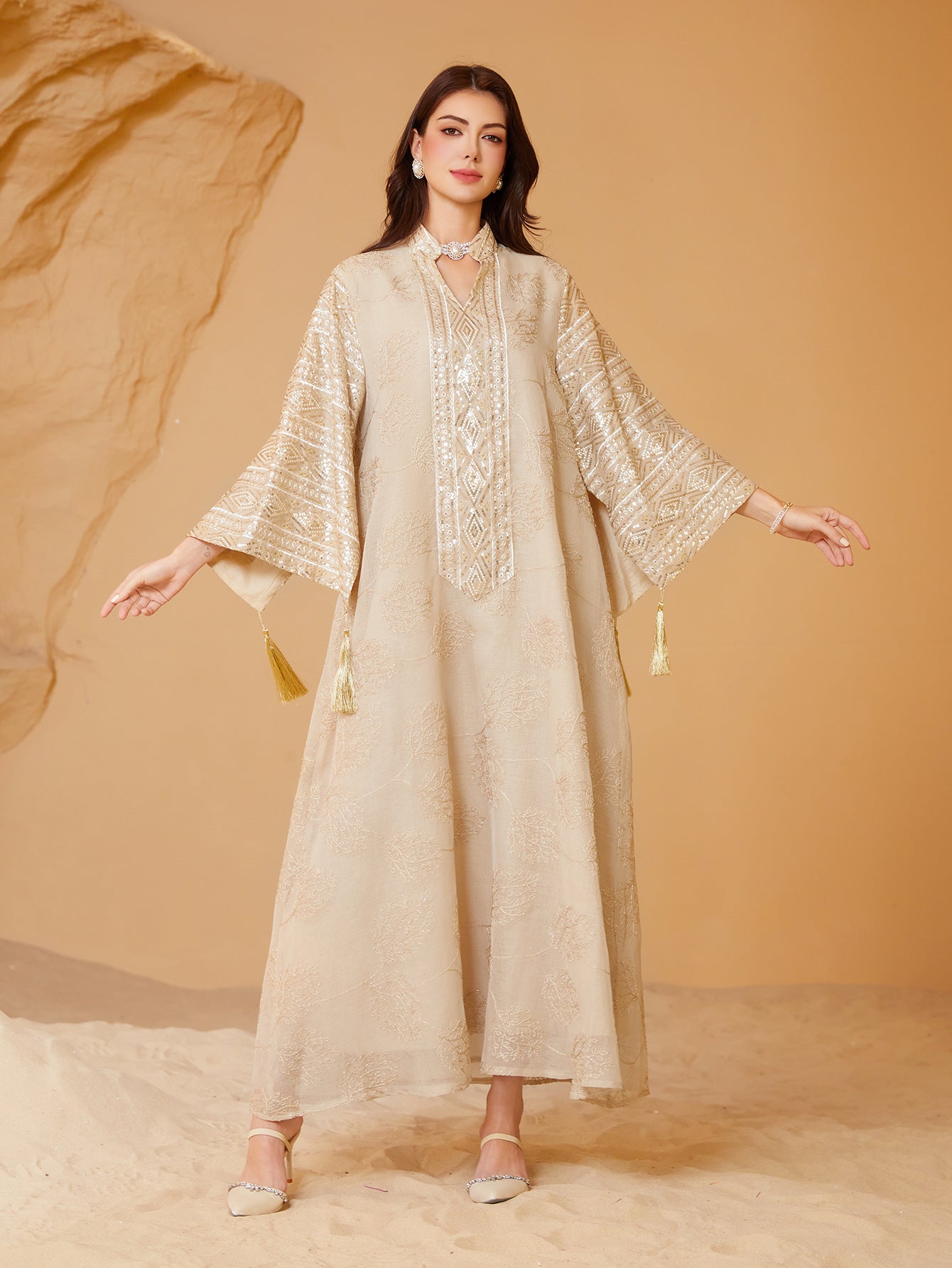 Elegant embroidery, tulle plus-size abaya, breathable and comfortable, high-end