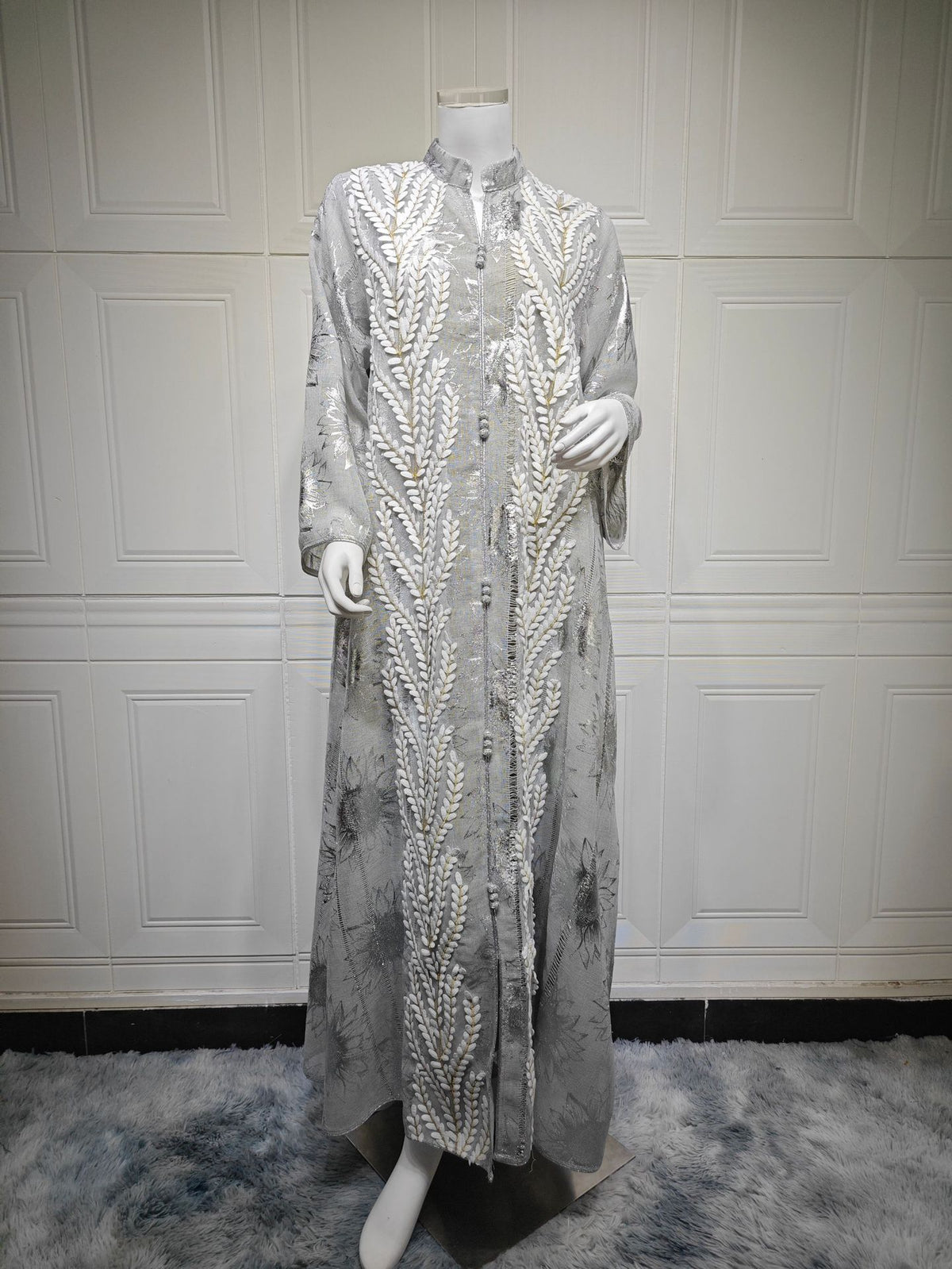 Silver Stamped Mesh Embroidered Maxi Abaya Dress for Muslim Women Elegant Pullover Kaftan Robe Eid Ramadan Festive Gown
