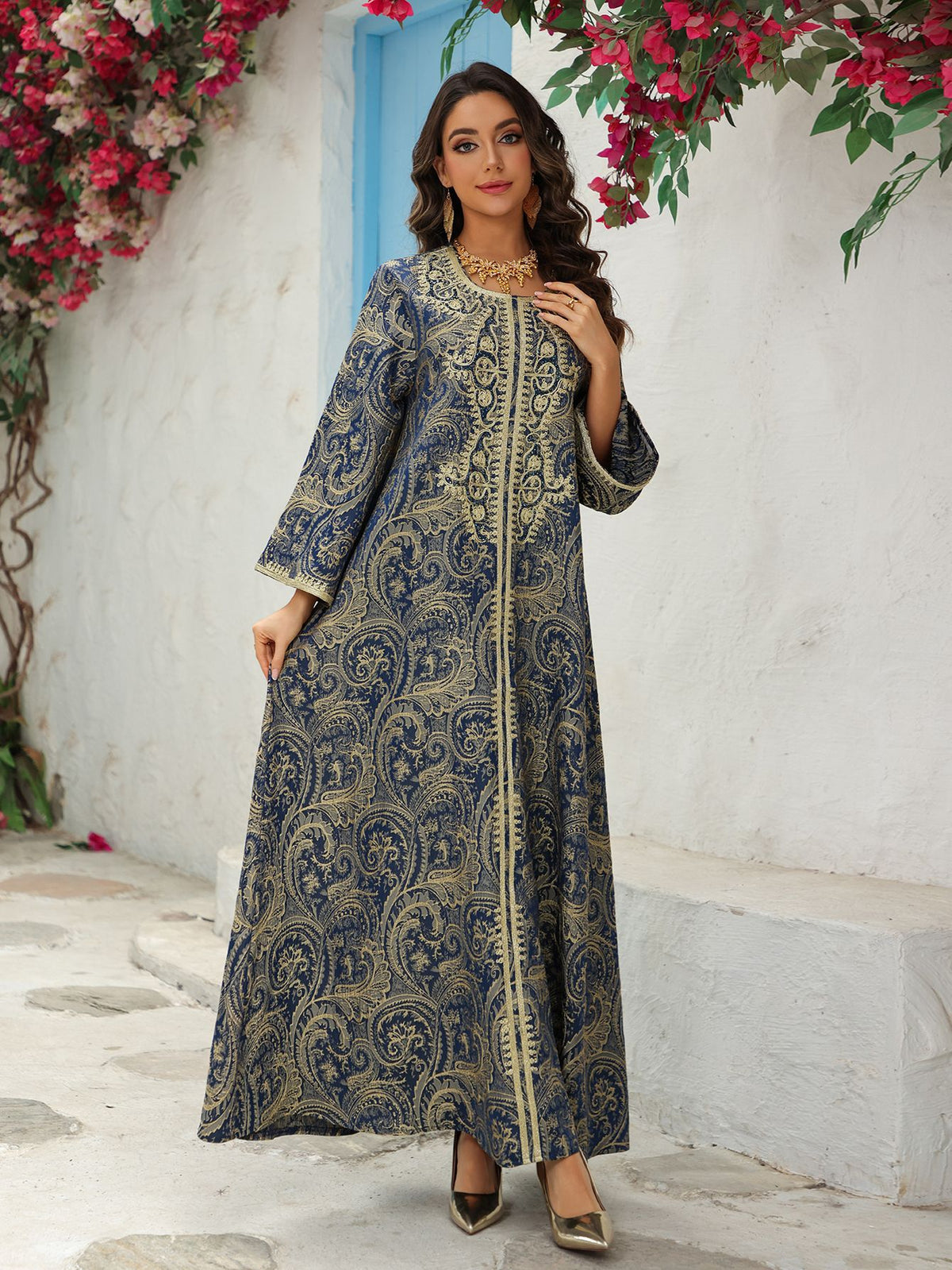 Luxury Jacquard Embroidered Beaded Kaftan Maxi Dress for Muslim Women Elegant Evening Gown Eid Ramadan Banquet Party Wear