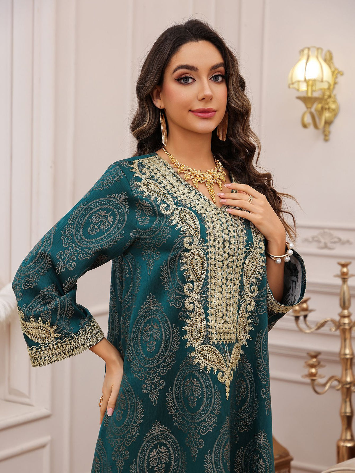 Textured Jacquard Embroidered Kaftan Maxi Dress for Muslim Women Dubai Saudi Modest Luxury Evening Gown Banquet Wear