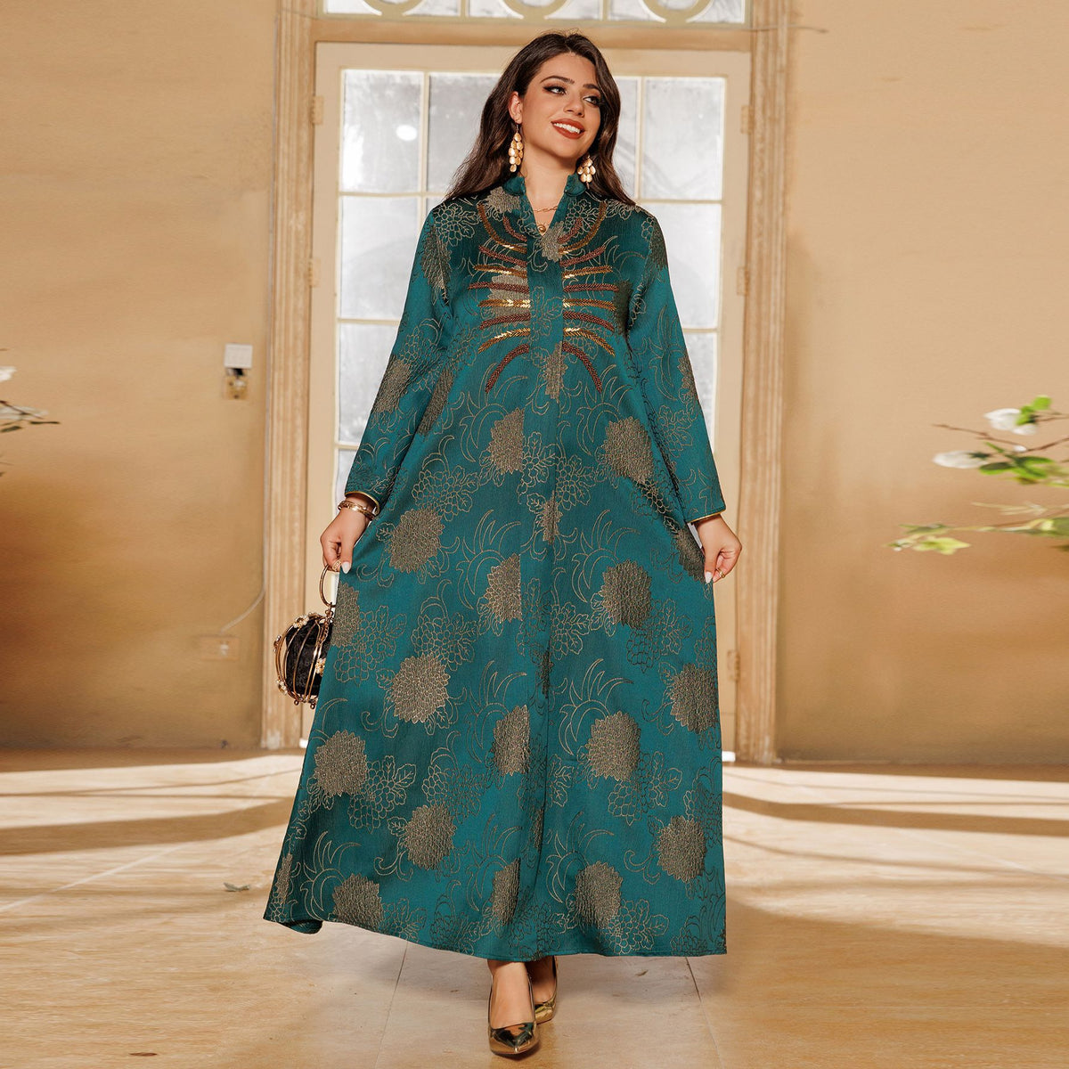 Dubai V-Neck Jacquard Beaded Maxi Abaya Dress for Muslim Women Elegant Long Kaftan Robe Eid Ramadan Festive Celebration Gown