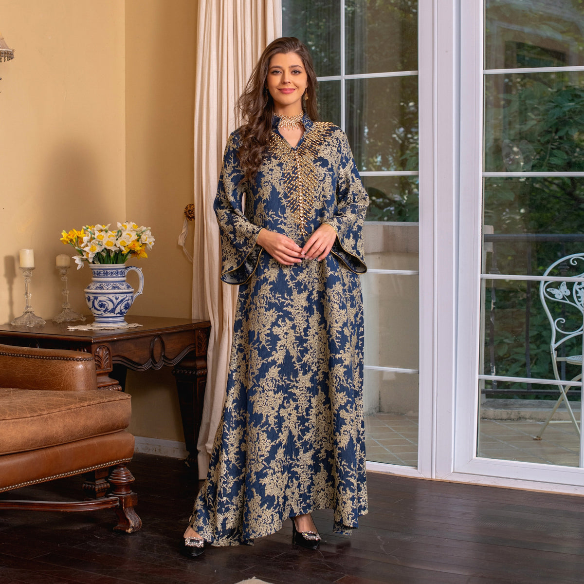 Luxury Jacquard Embroidered Beaded Kaftan Maxi Dress for Muslim Women Elegant Evening Gown Eid Ramadan Festive Banquet Robe