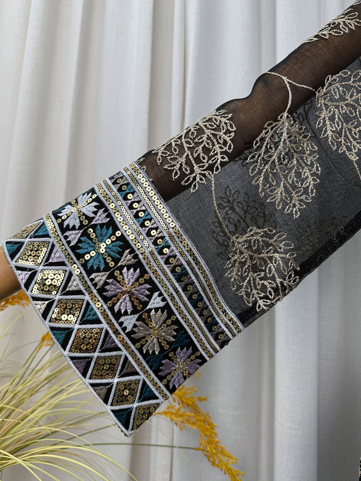 Black 2-Piece Abaya Set - Matching Belt & Waistline
