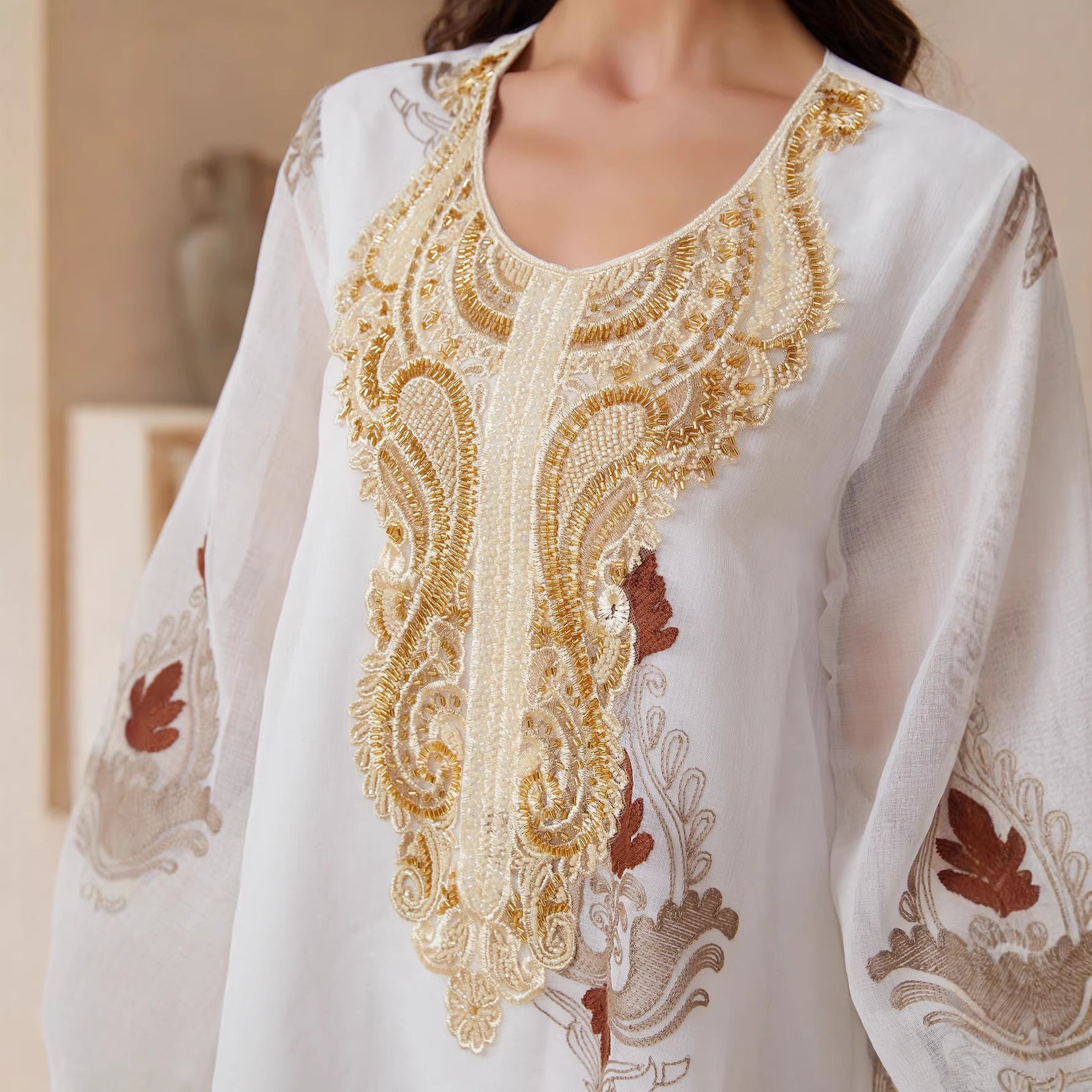 Luxury White Gold Thread Beaded Embroidery Abaya Dubai Elegant Muslim Women Long Sleeve Maxi Kaftan For Wedding Holiday Evening Party