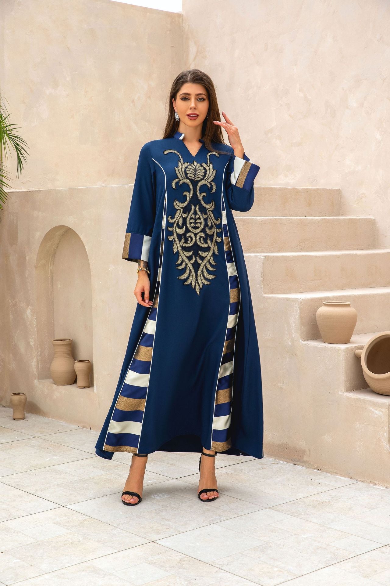 Dubai Islamic Modest Abaya Dark Blue V Neck Luxury Gold Embroidery White Gold Stripe Side Panel Oversized Kaftan Gown For Muslim Ladies Holiday Party