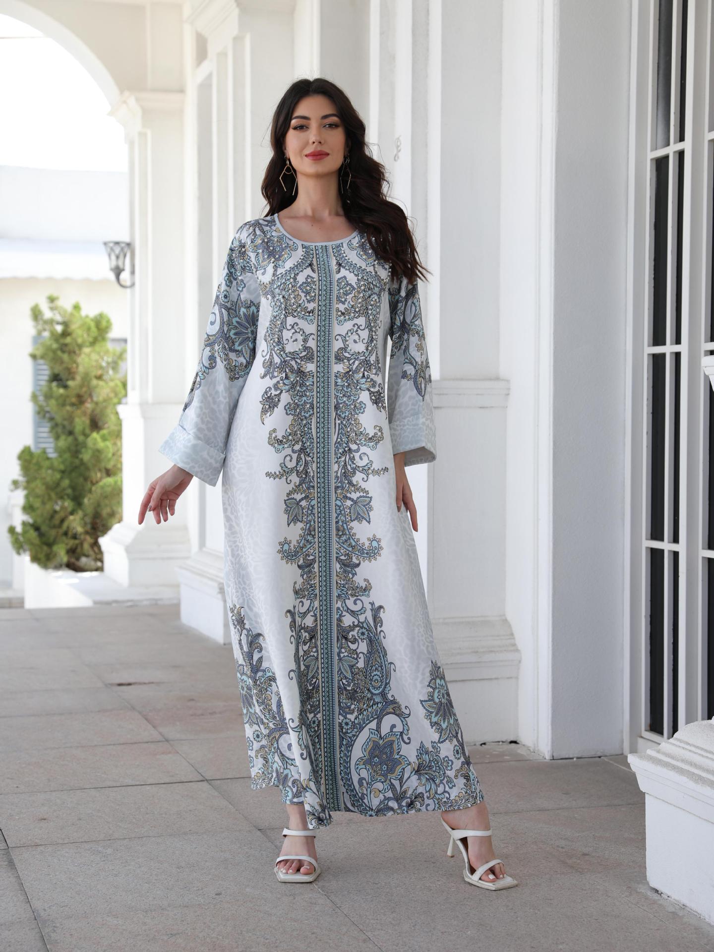 Grey Floral Print Mandarin Collar Rhinestone Plus Size Maxi Abaya