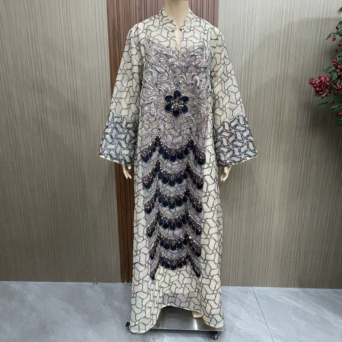 Premium Embroidered Floral Mesh Maxi Abaya Gown for Muslim Women Elegant Arabic Kaftan Robe Eid Ramadan Evening Party Dress
