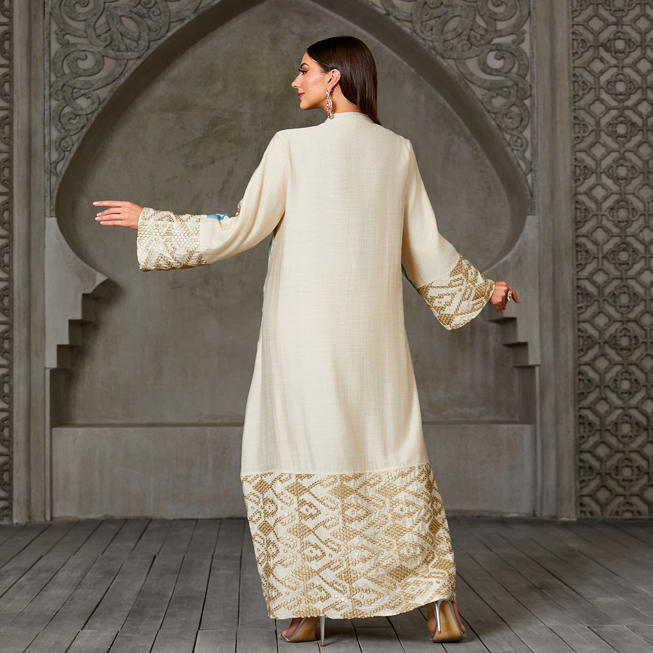 Apricot Sequin Embroidered Patchwork Beaded Long Jalabiya Modest Maxi Dress for Muslim Women Eid Ramadan Robe Gown with Lace Trim