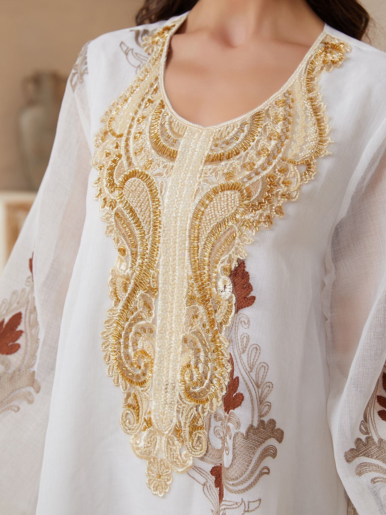 Luxury White Gold Thread Beaded Embroidery Abaya Dubai Elegant Muslim Women Long Sleeve Maxi Kaftan For Wedding Holiday Evening Party
