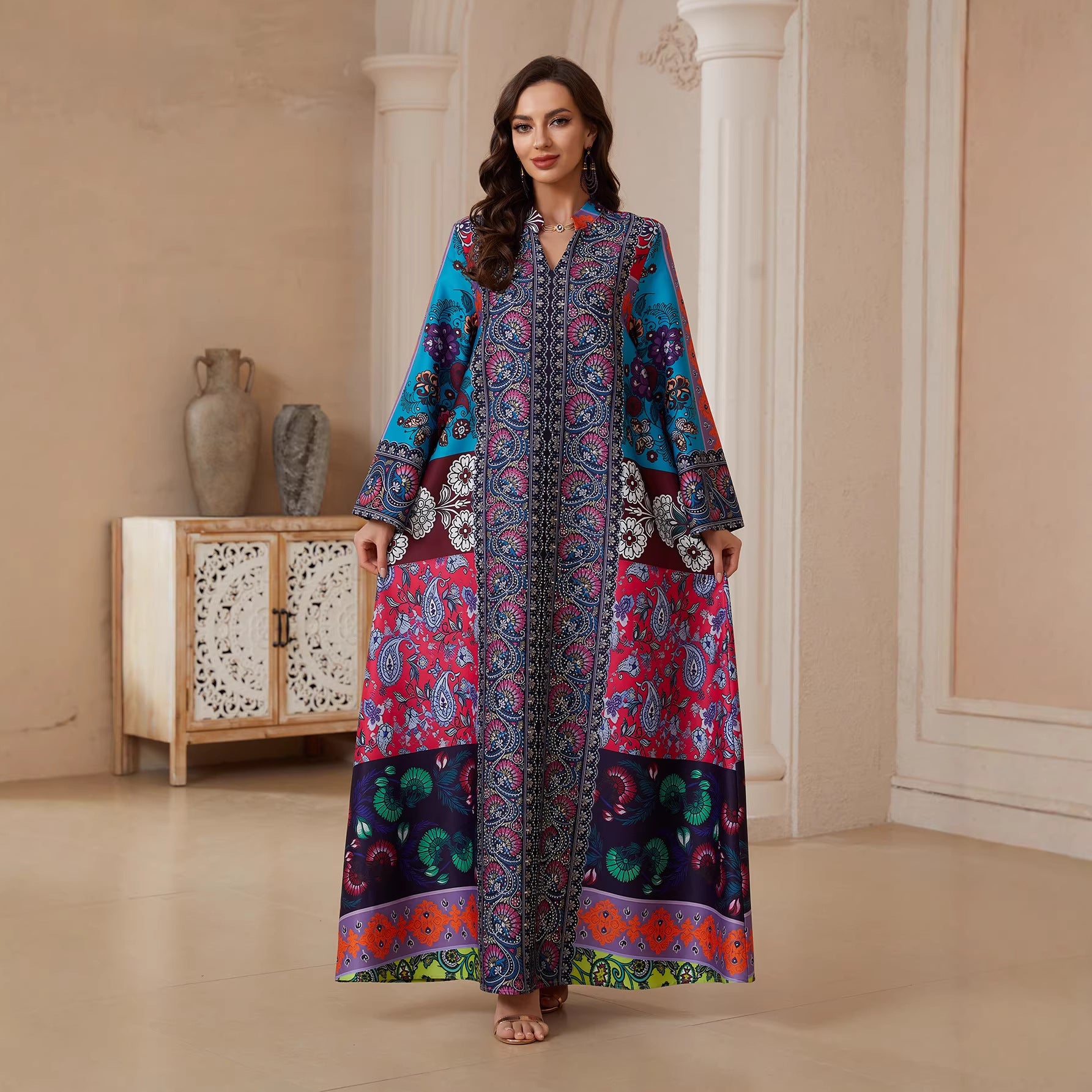 Graceful Floral Long-Sleeve Abaya – Printed Modest Maxi Robe