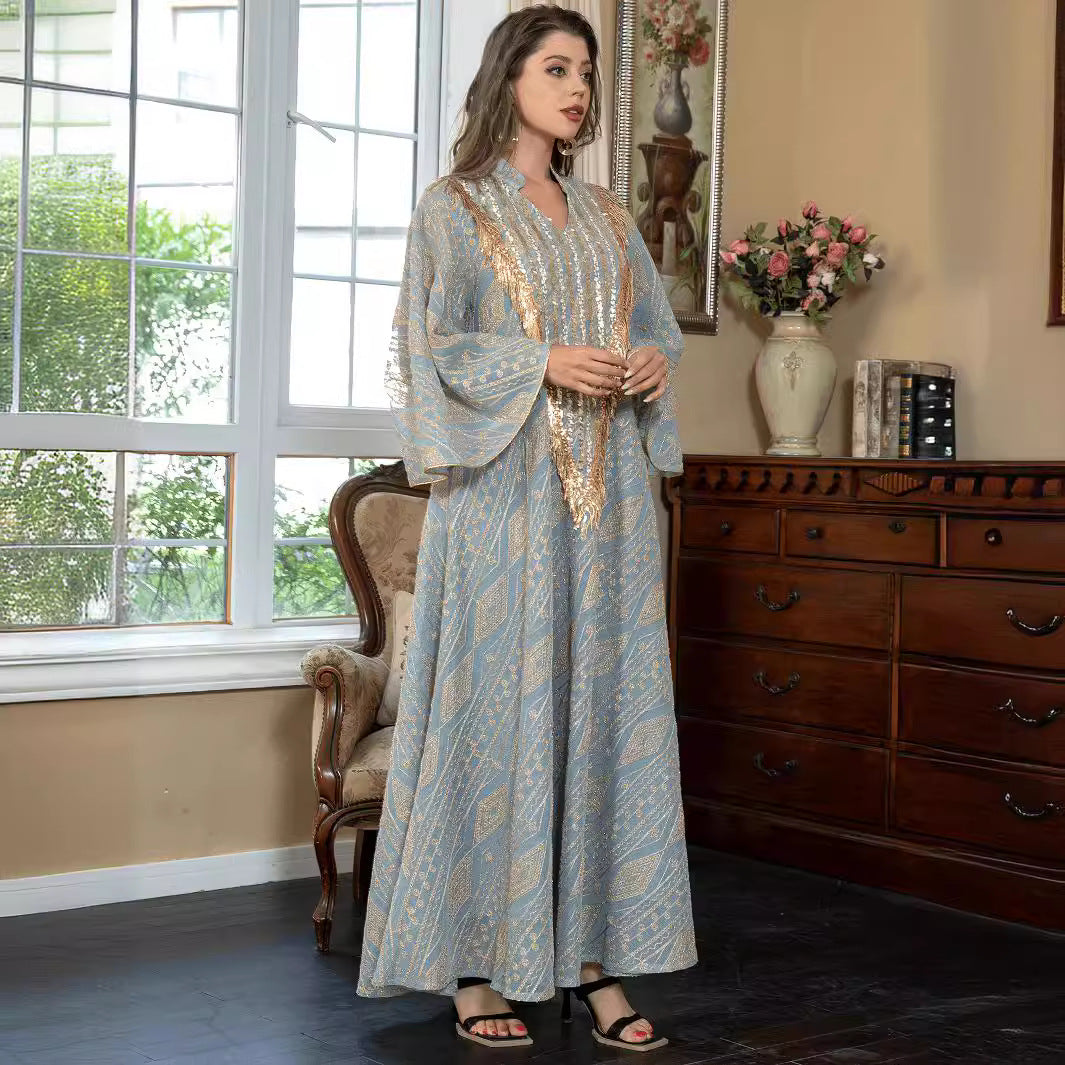 Elegant long evening gown crafted with tulle, embroidery and sequins, stylish and sophisticated, ideal for parties and formal dinners, trustworthy quality