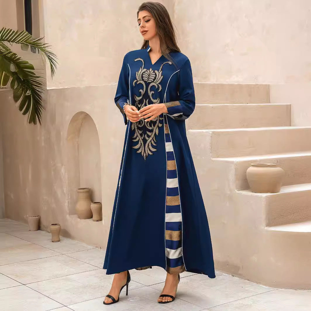 Dubai Islamic Modest Abaya Dark Blue V Neck Luxury Gold Embroidery White Gold Stripe Side Panel Oversized Kaftan Gown For Muslim Ladies Holiday Party