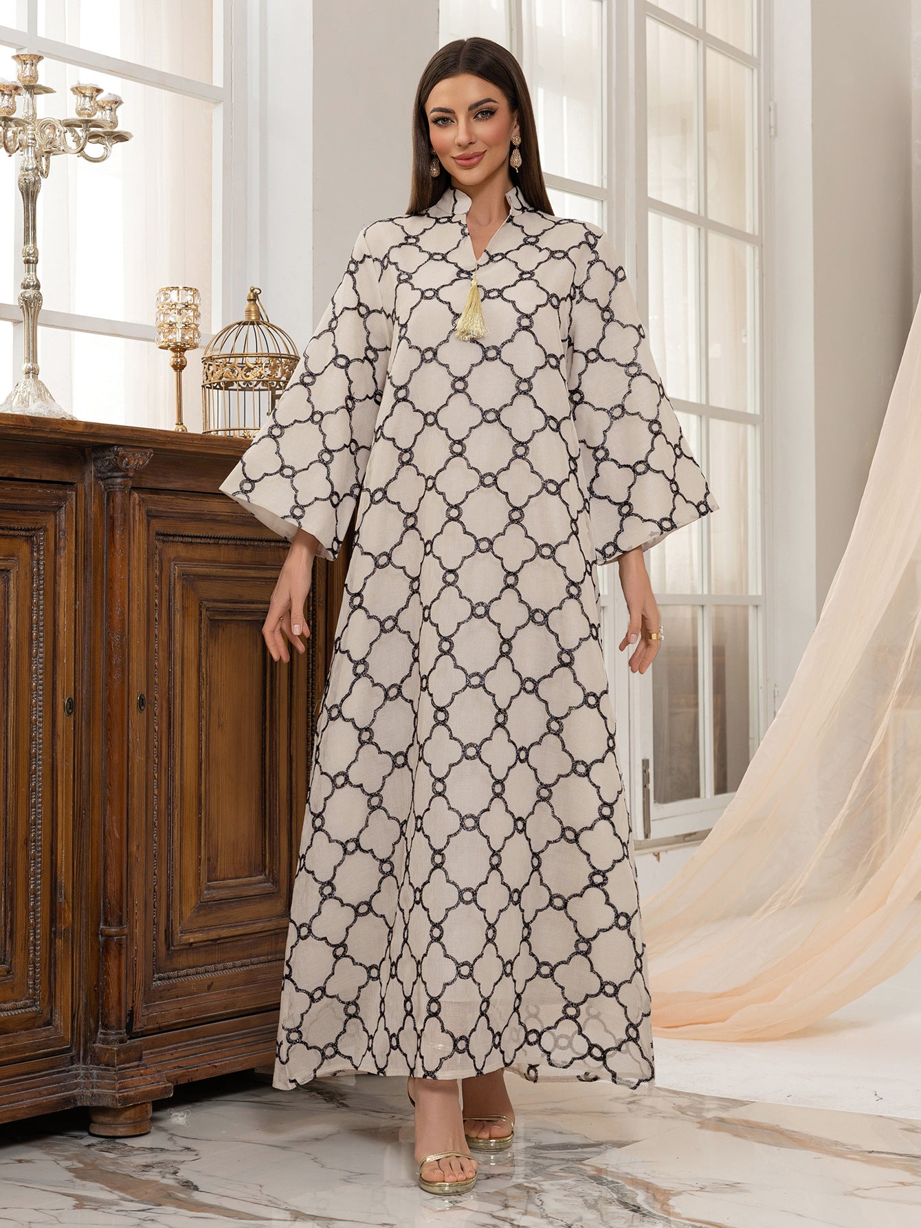 Apricot and Black Beaded Leaf Embroidered Maxi Abaya Dress Jalabiya Modest Long Dress for Muslim Women Eid Ramadan Daily Wear S-XXL