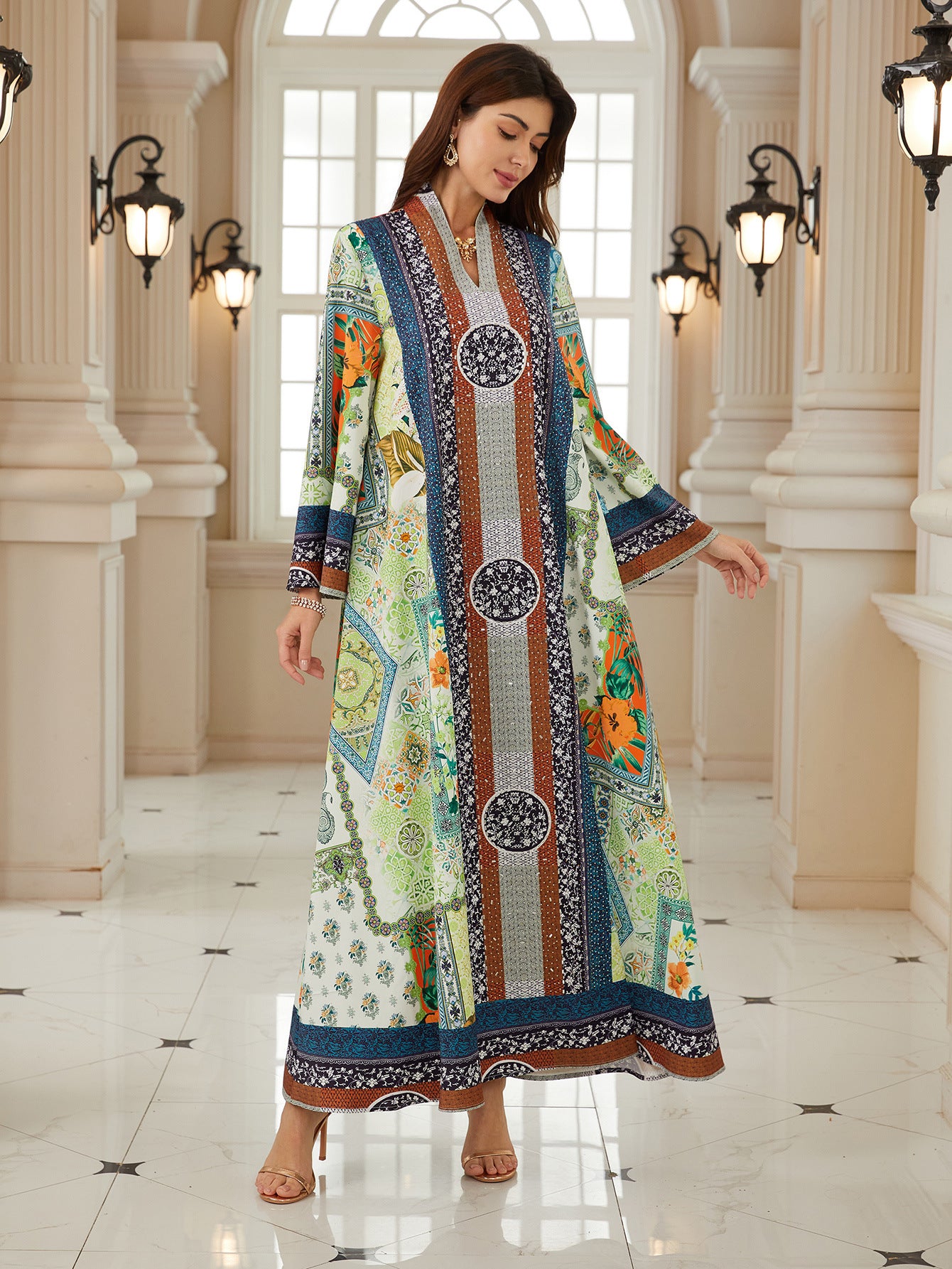 Confident Green Plus-Size Jalabiya – Floral Modest Maxi Dress