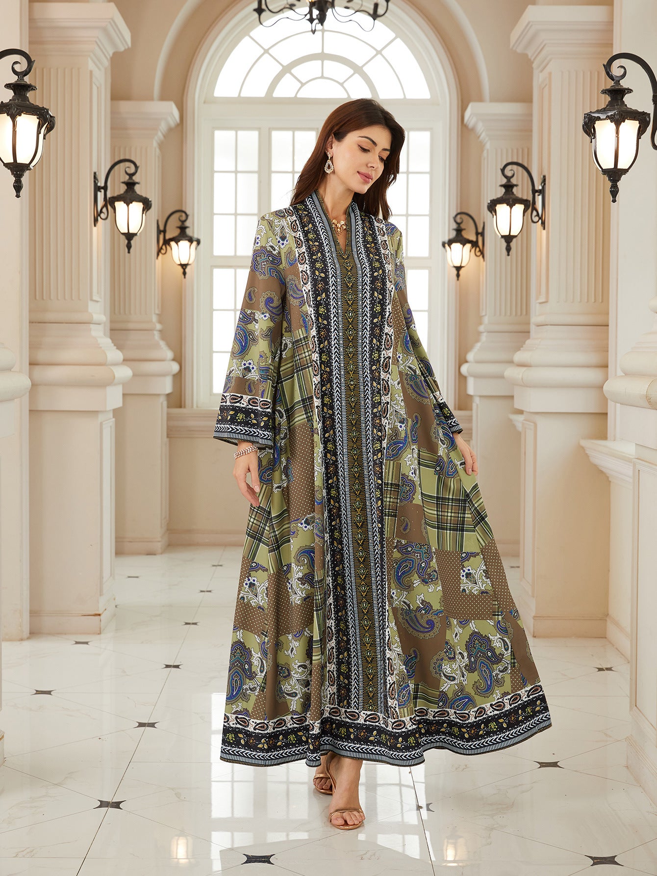 Floral Long Sleeve Rhinestone Abaya 2026 - Modest Muslim Dress Eid