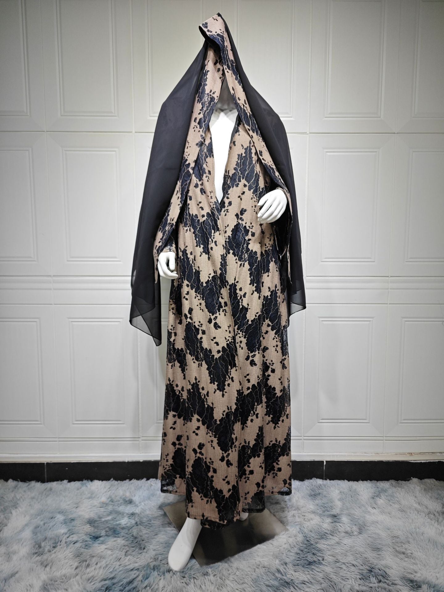 Black Lace Embellished Maxi Abaya with Hijab Two-Piece Set - Plus Size