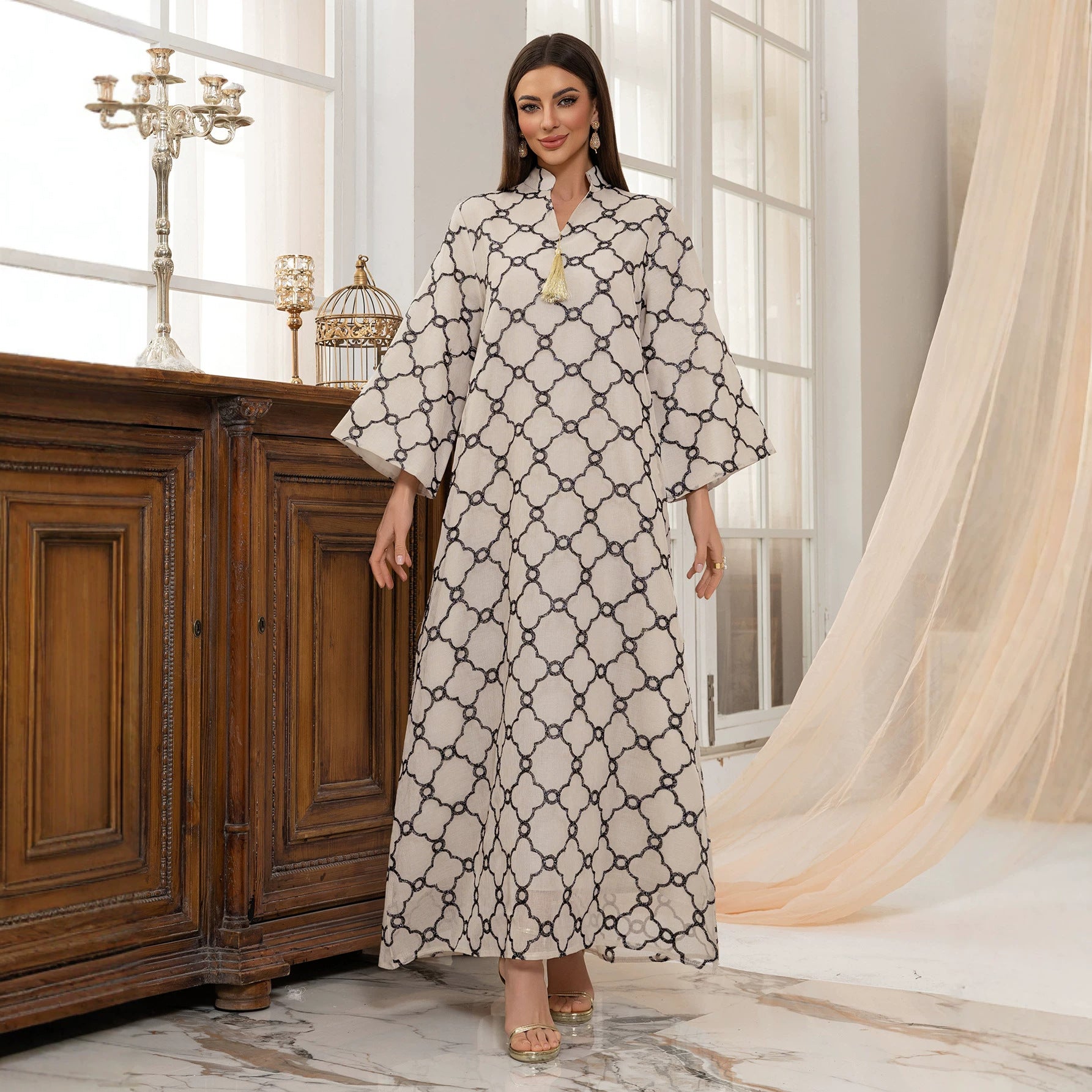 Apricot and Black Beaded Leaf Embroidered Maxi Abaya Dress Jalabiya Modest Long Dress for Muslim Women Eid Ramadan Daily Wear S-XXL
