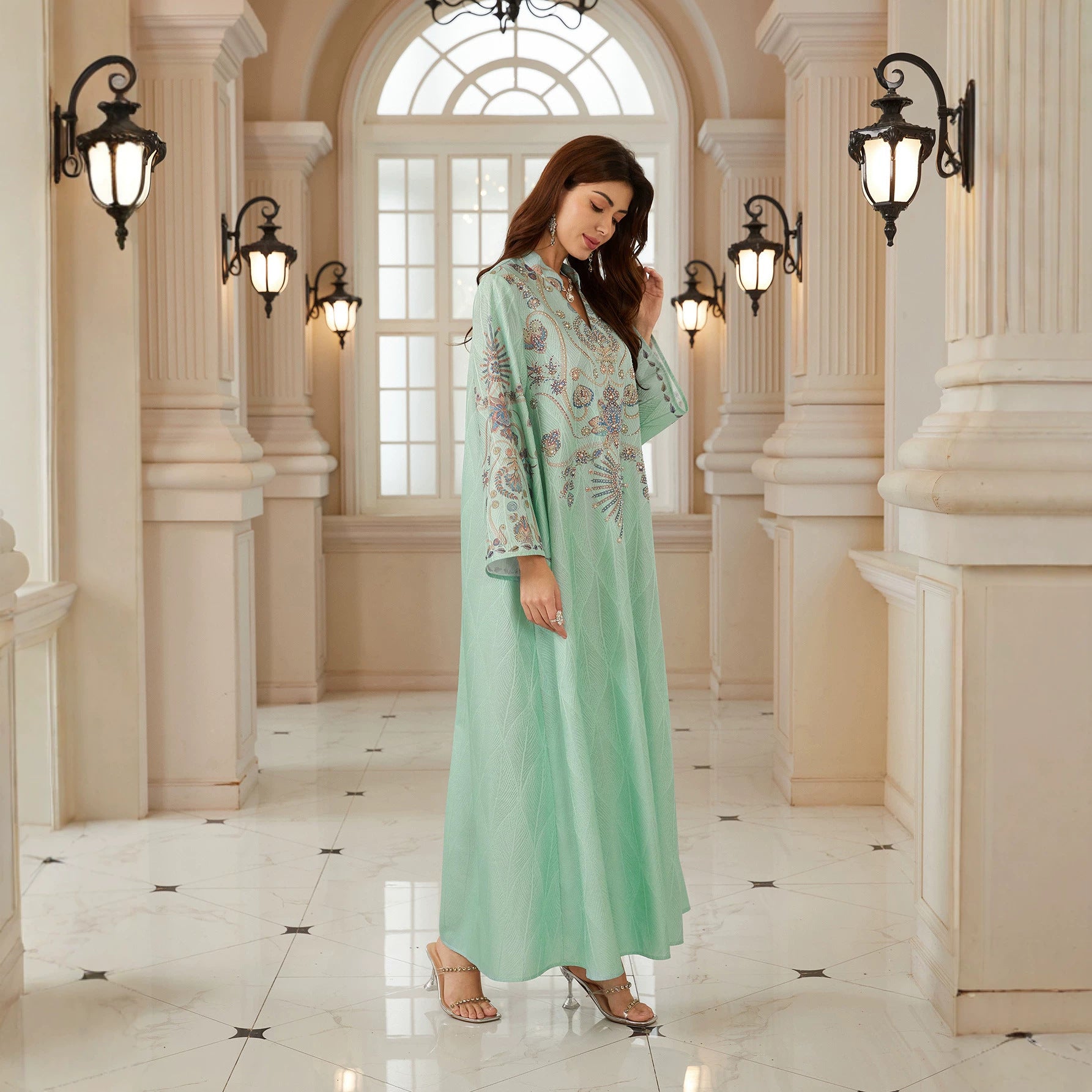 Mint Green Stand Collar Heavy Embroidery Abaya Flare Sleeve Textured Fabric Modest Muslim Women Full Length Kaftan Dress For Wedding Party Ramadan