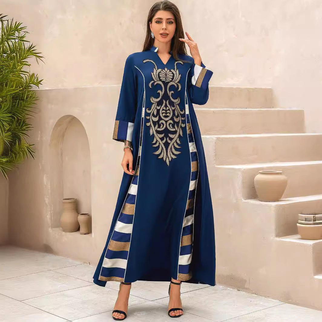 Dubai Islamic Modest Abaya Dark Blue V Neck Luxury Gold Embroidery White Gold Stripe Side Panel Oversized Kaftan Gown For Muslim Ladies Holiday Party