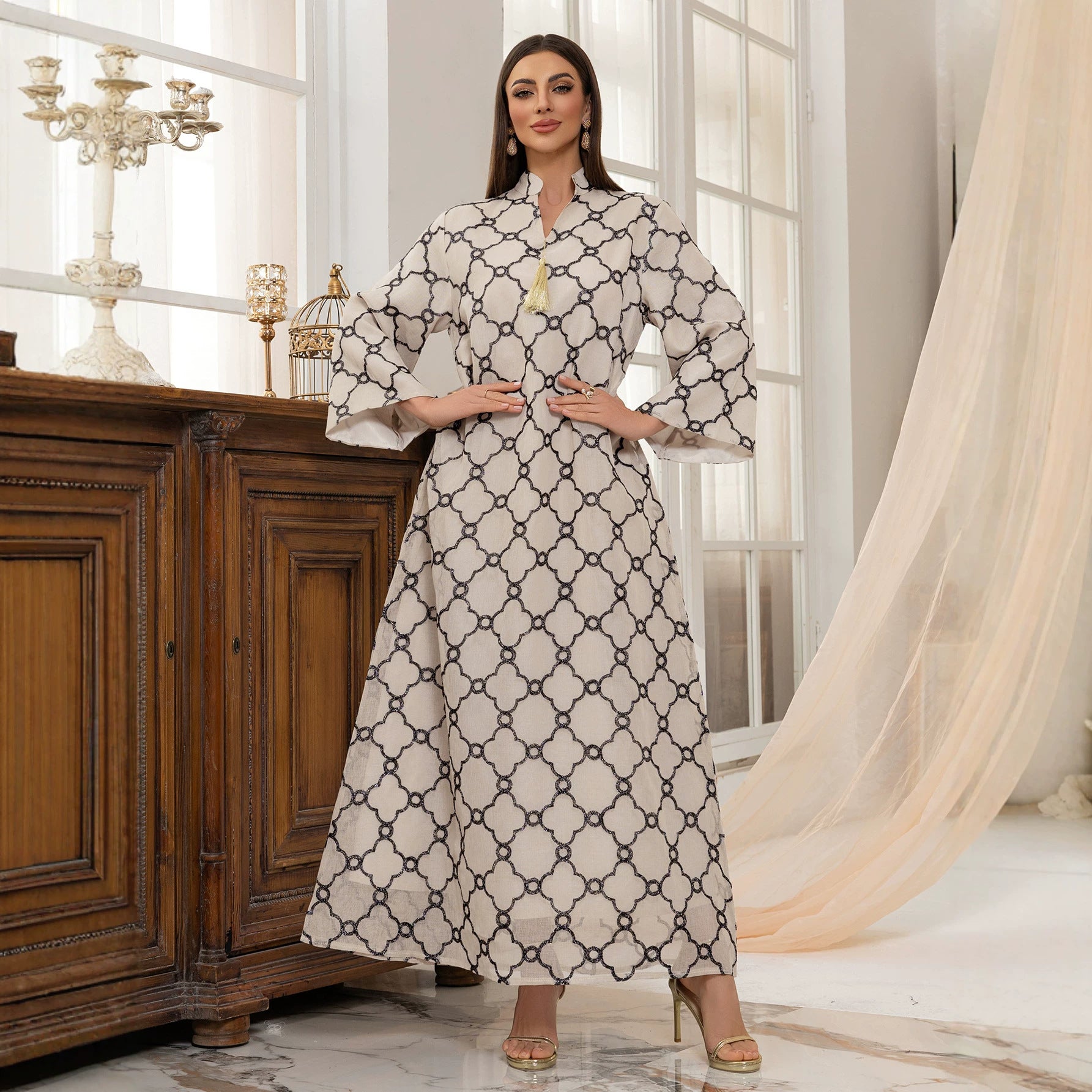 Apricot and Black Beaded Leaf Embroidered Maxi Abaya Dress Jalabiya Modest Long Dress for Muslim Women Eid Ramadan Daily Wear S-XXL
