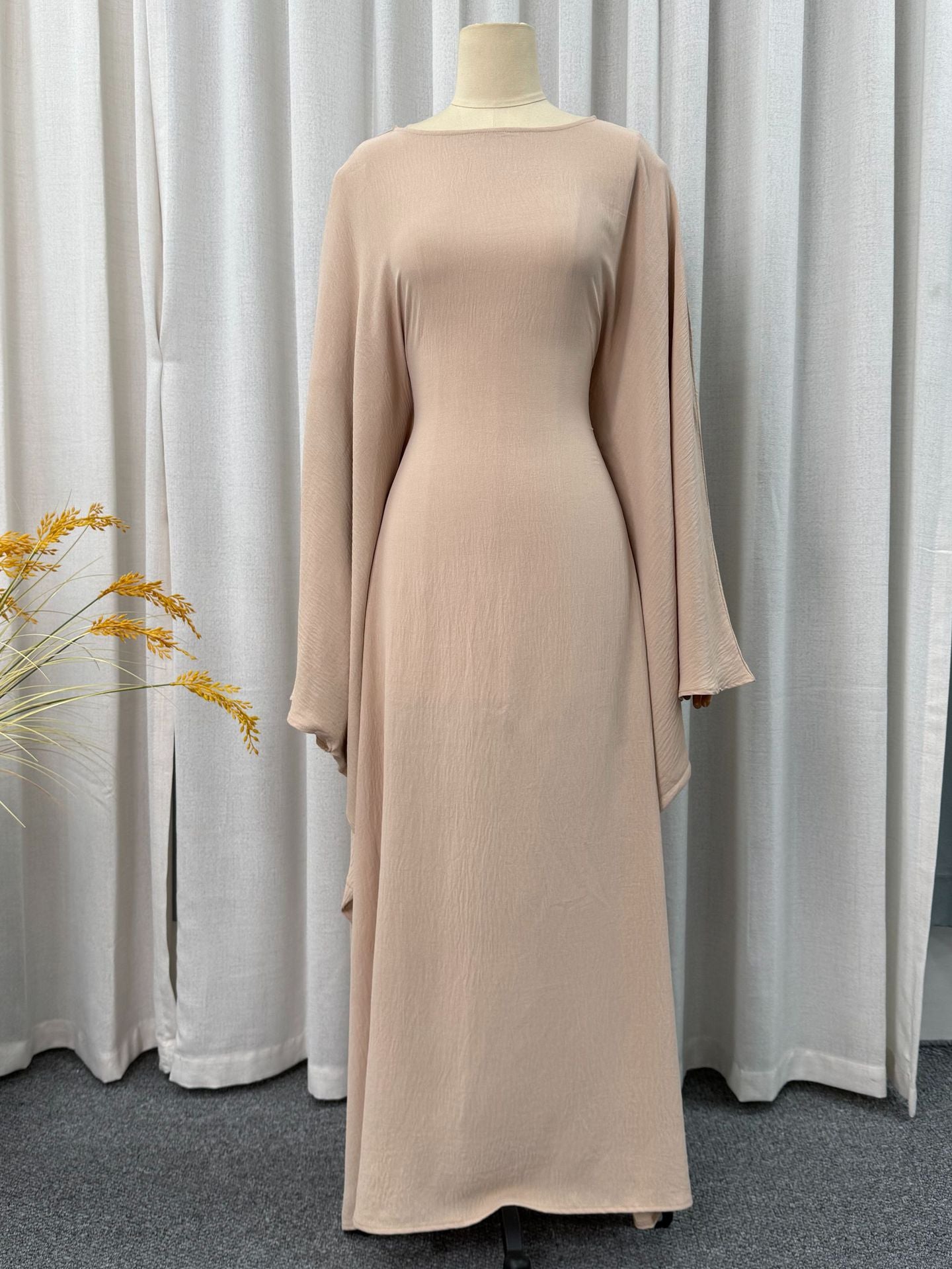 Batwing Sleeve Belted Modest Abaya Dress Jalabiya Long Maxi Dress for Muslim Women Eid Ramadan Banquet Gown S-XXL