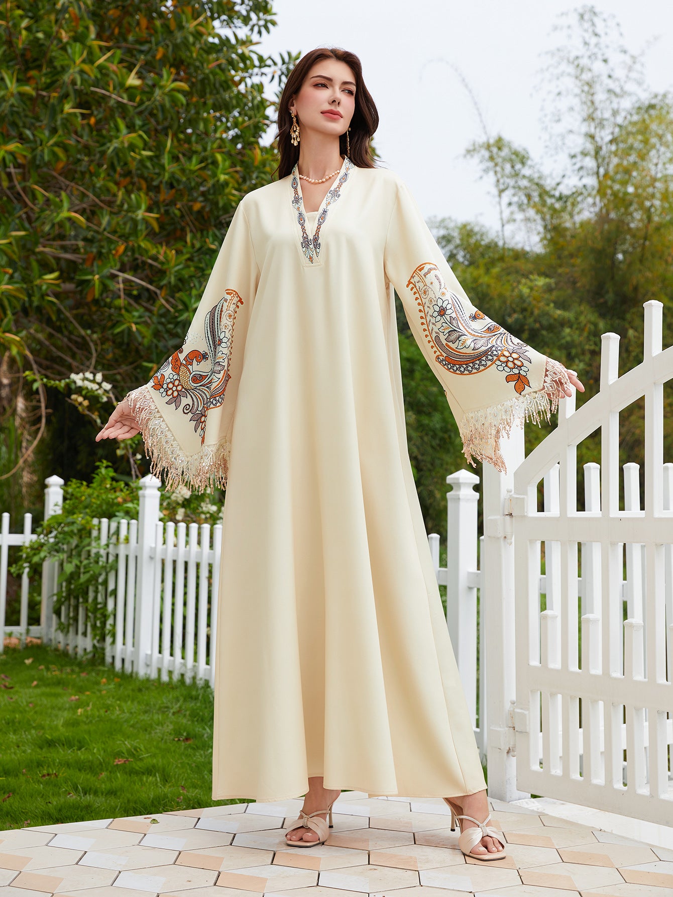 Captivating Light Yellow Kaftan – V-Neck Muslim Embroidered Maxi