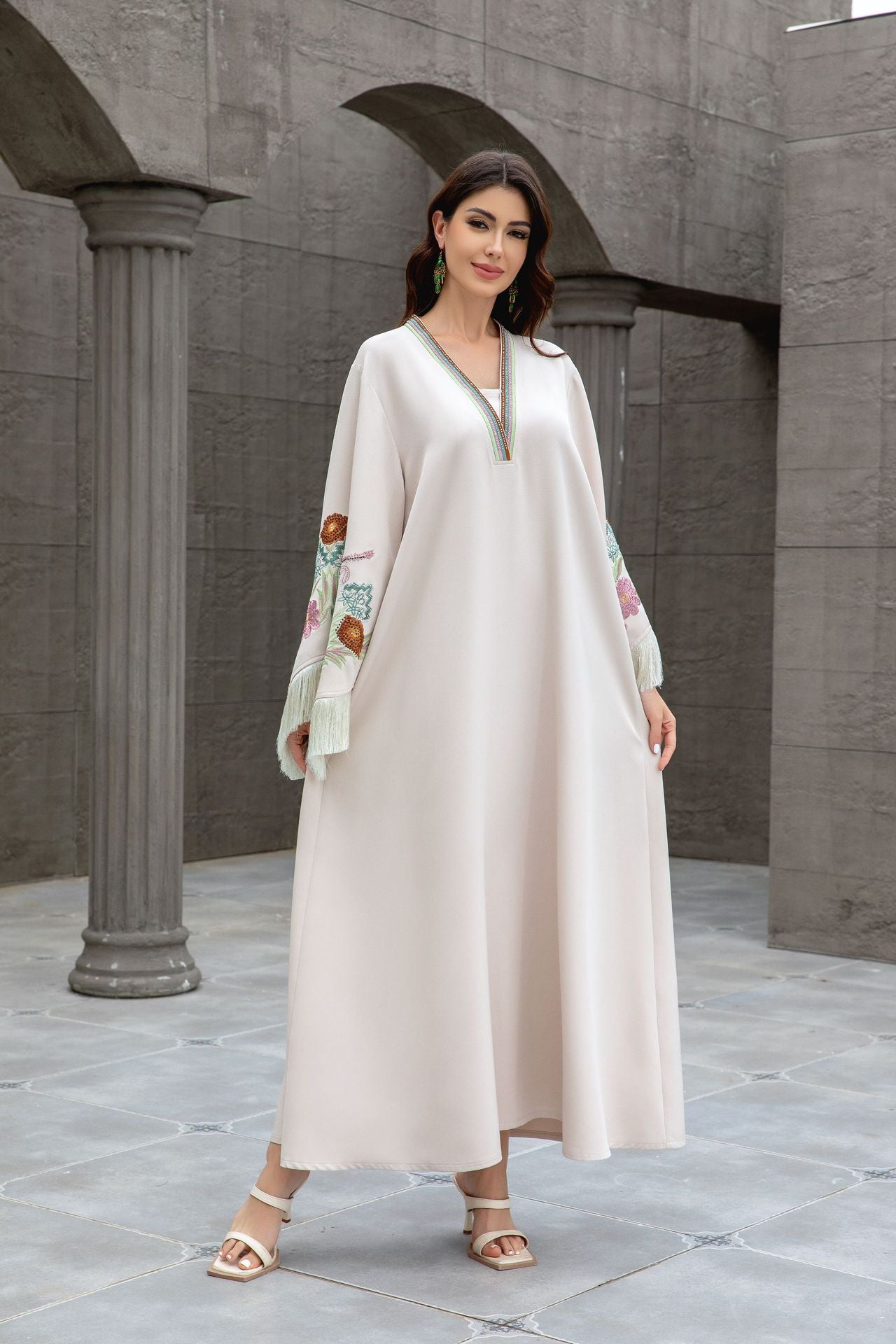 Dubai Islamic Modest Abaya Striped Collar Colorful Floral Embroidery Tassel Bell Sleeve Oversized Kaftan Gown For Muslim Ladies Daily Holiday