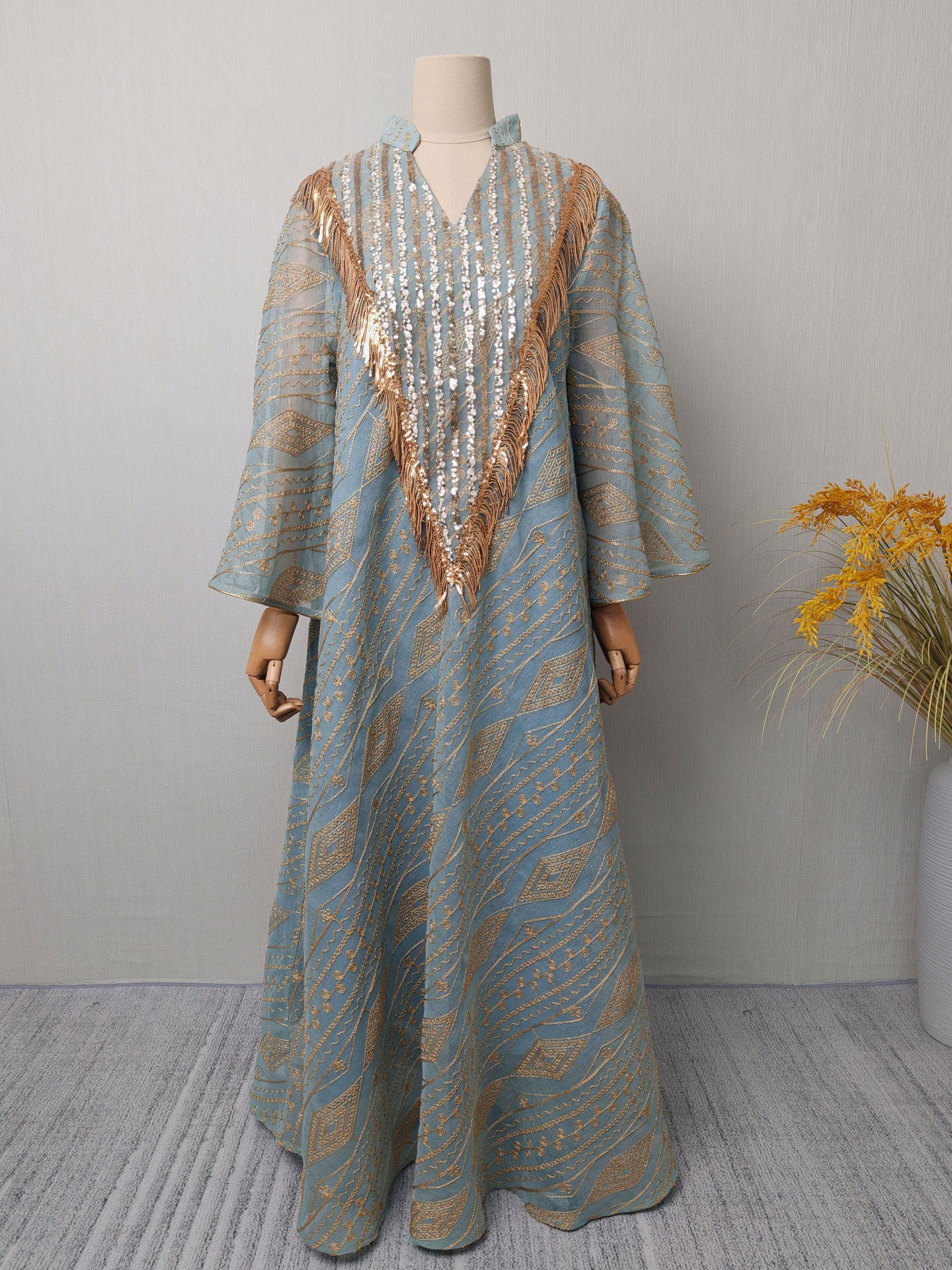 Elegant Embroidered Mesh Long Dress Abaya Kaftan Modest Maxi Dress for Muslim Women Eid Ramadan Festive Wear S-XXL