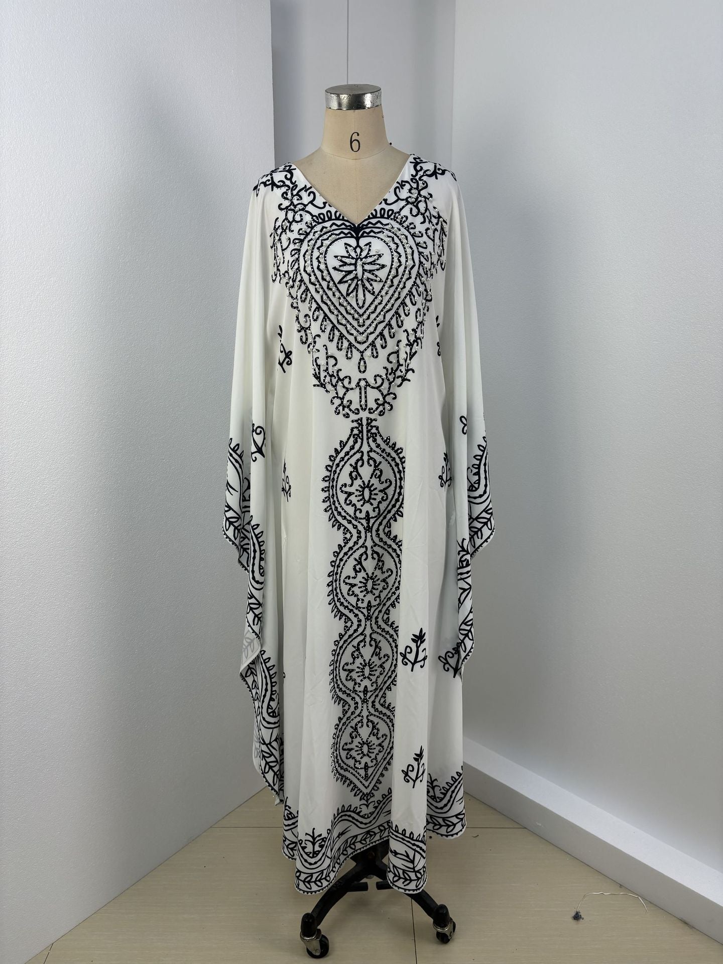 White Batwing Floral Abaya - Modest Muslim Dress Ramadan Eid